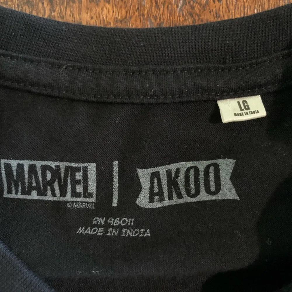 AKOO x Marvel Men’s Size Large Black Panther Short Sleeve T-Shirt - Picture 5 of 8